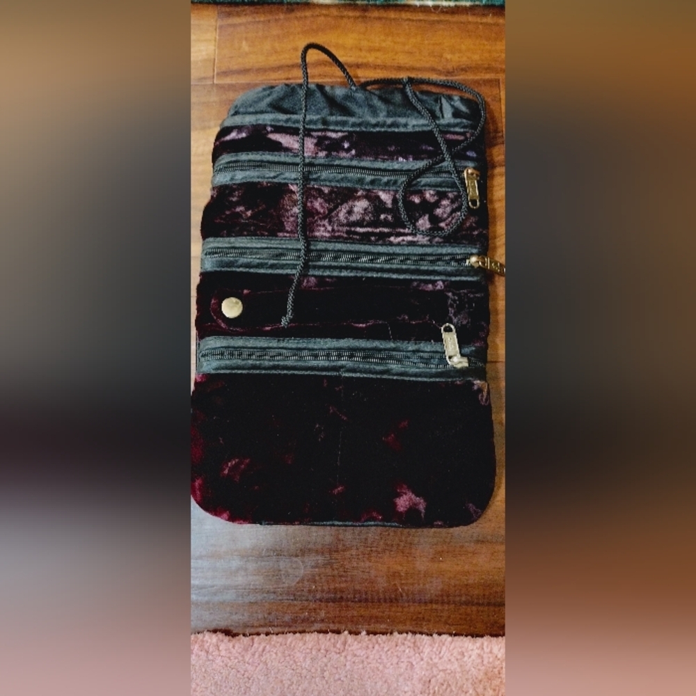 Totes Velvet Multi-Zip Travel Jewelry Bag - Deep Burgundy and Black (#E-11)